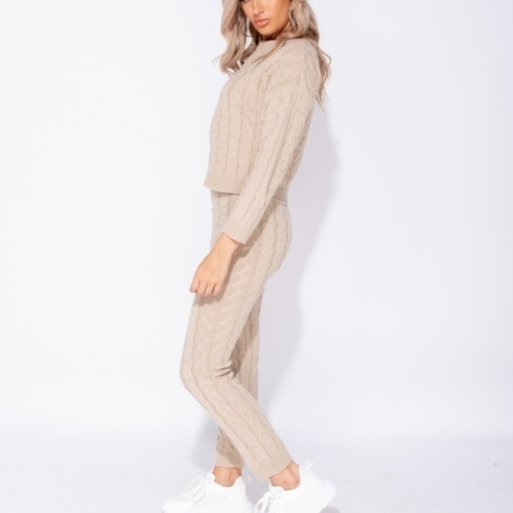 Angelic Attitude Cable Knit Sweater & Legging Set - Picture 6 of 8